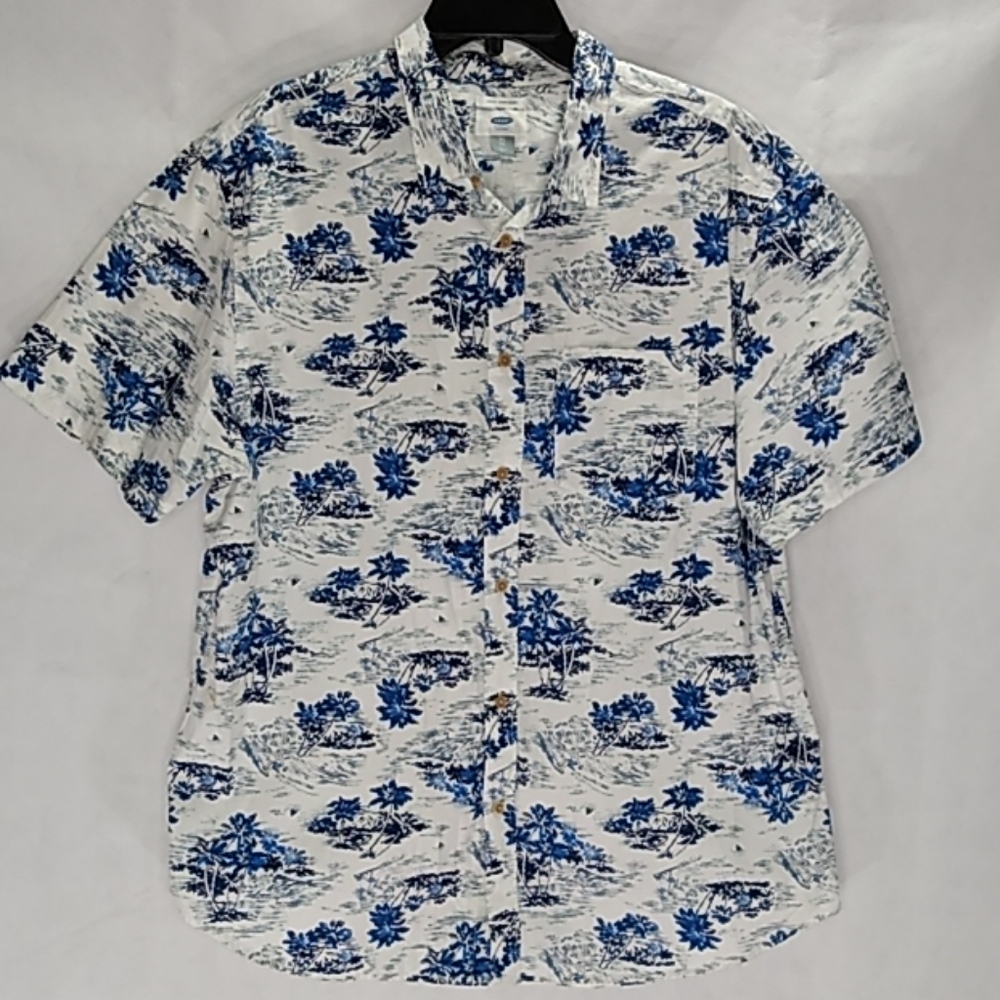 Old Navy palm trees Hawaiian shirt sleeve Size: XL